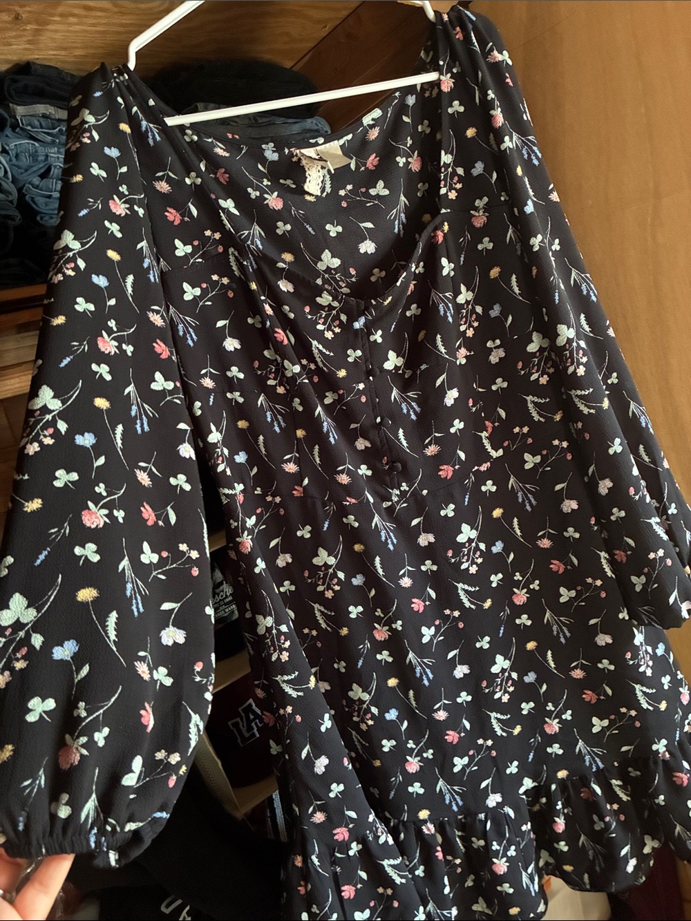 H&M Black Floral Puff-Sleeve Tunic